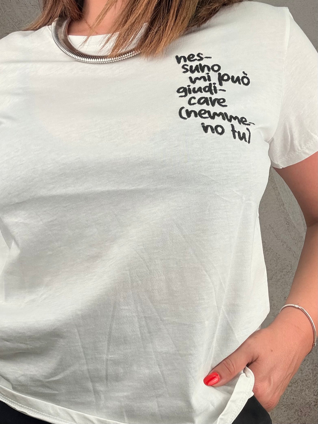 T-shirt Nessuno mi puó giudicare