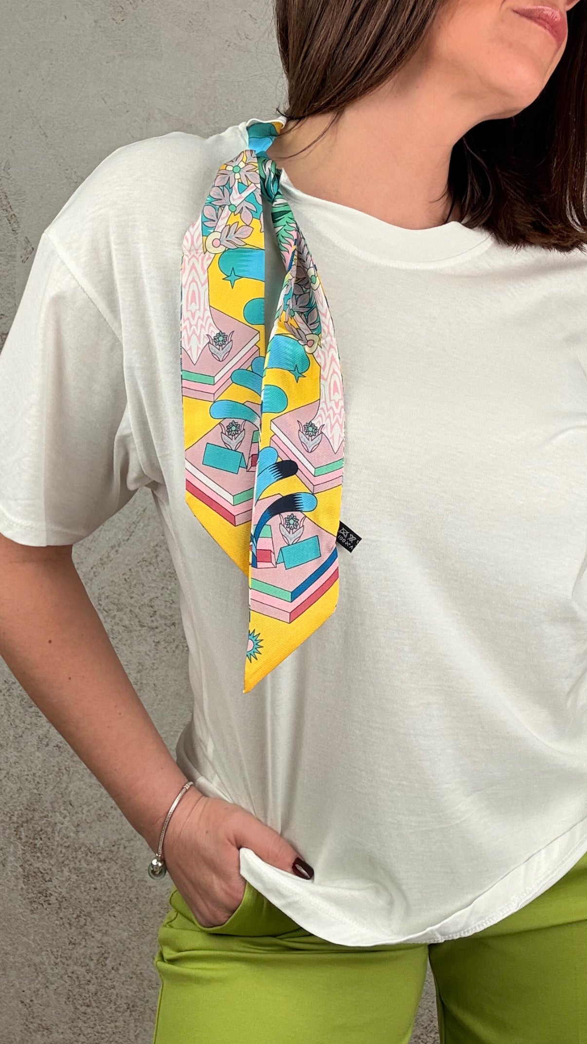 T-shirt Foulard