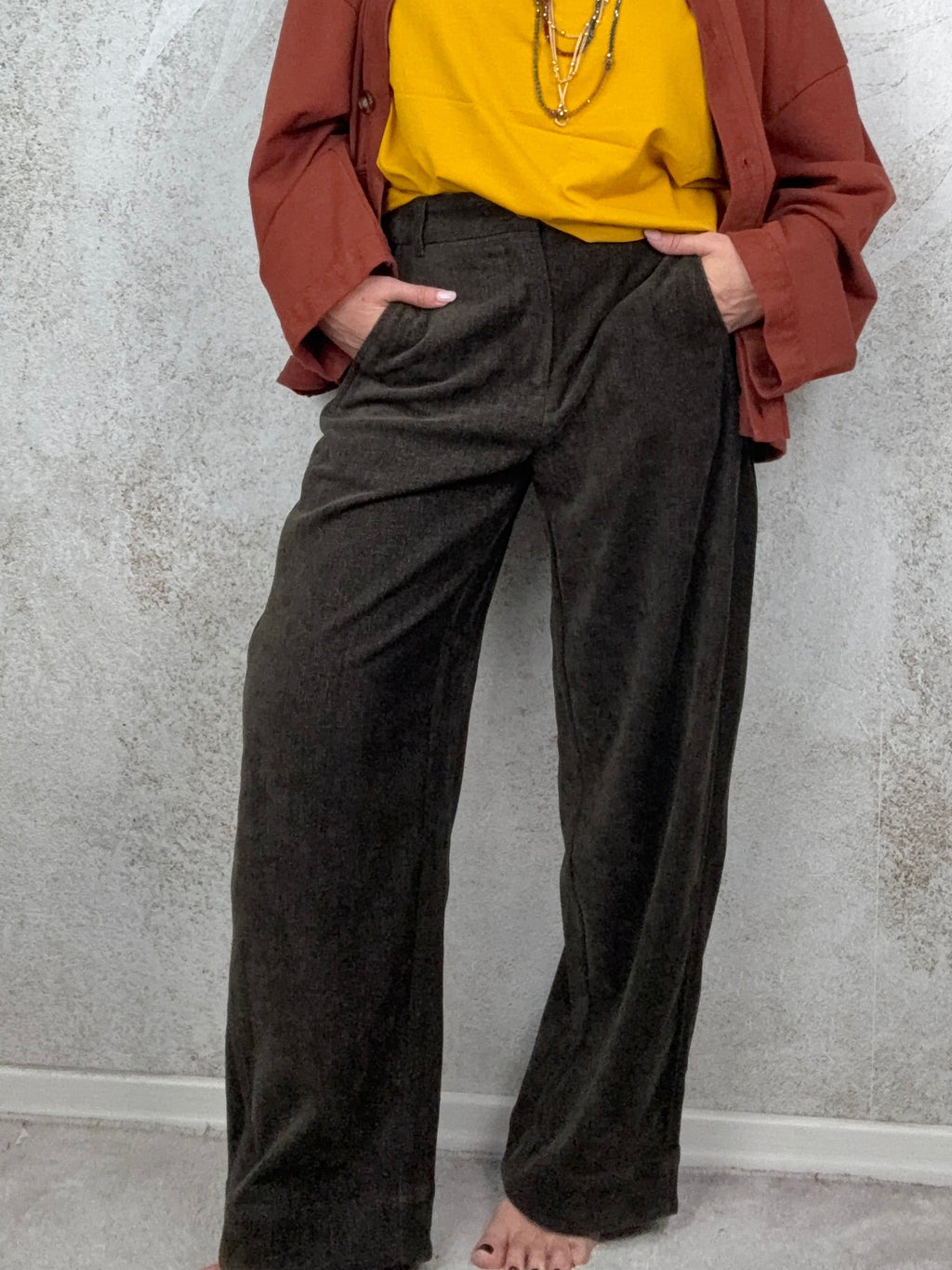 Pantalone Elia