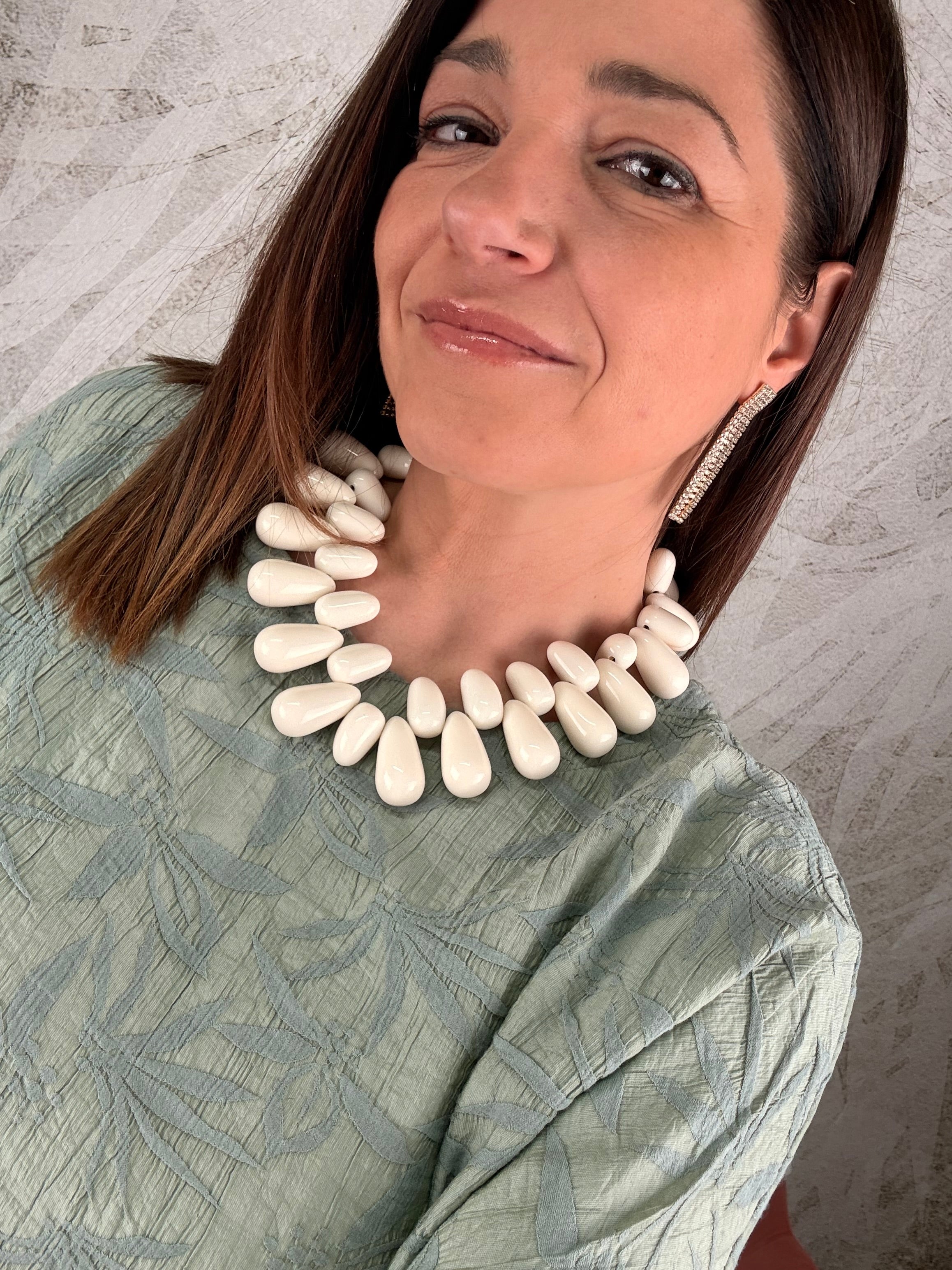 Collana Suami