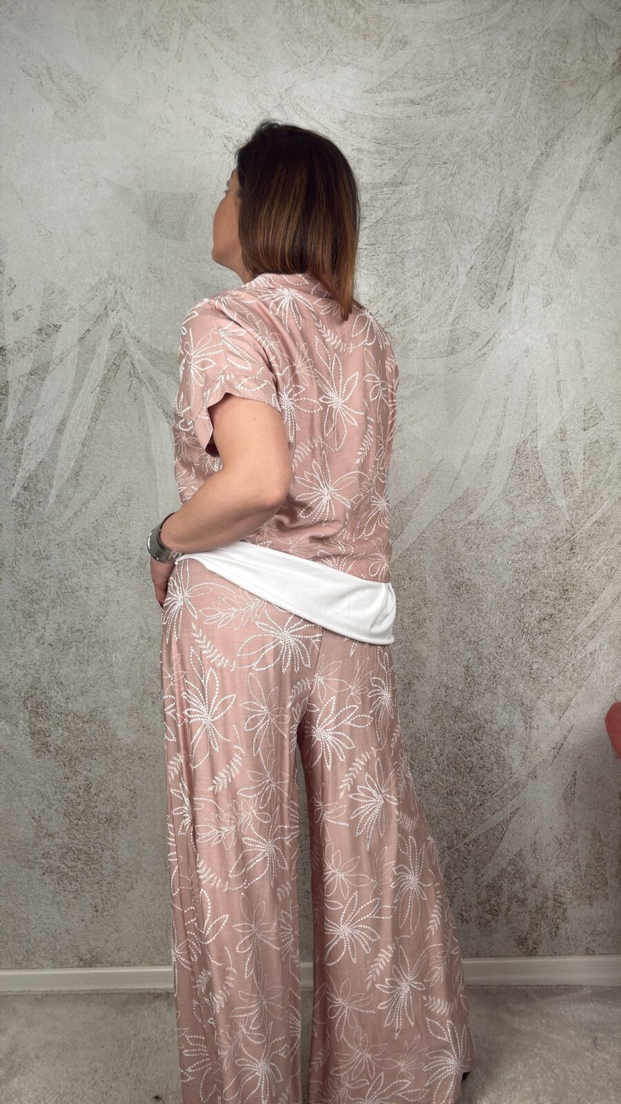Completo Vittoria cipria - immagine 3
