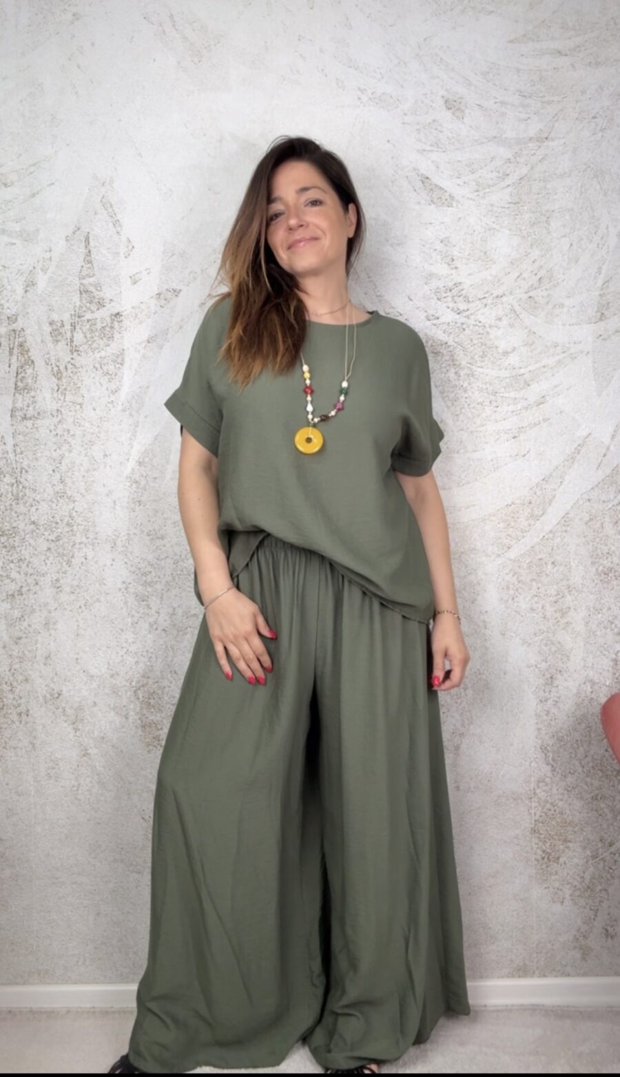 Completo Camilla militare