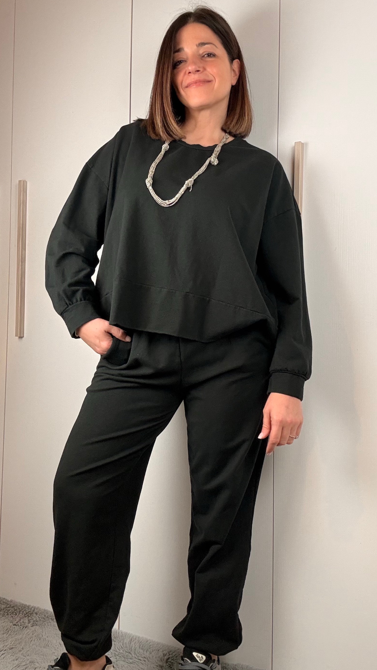 Completo Debora nero - immagine 3